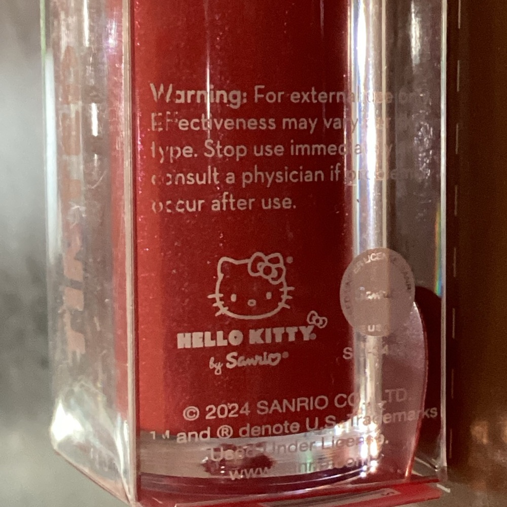 The Crème Shop x Hello Kitty Tinted Jelly Lip Oil Starstruck - Picture 5 of 6